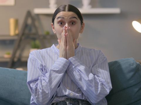 Ilustrasi wanita cemas