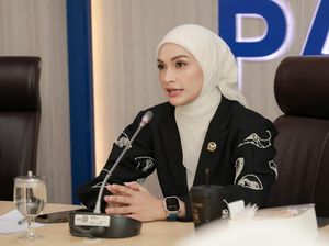F-PAN DPR Minta Setop Gaji dan Tunjangan Eko Patrio-Uya Kuya