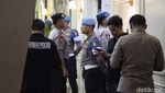 Kompol Cosmas Hadiri Sidang Etik Kasus Tewasnya Pengemudi Ojol Dilindas Rantis