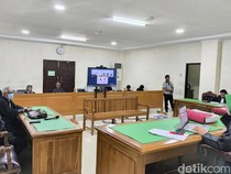 Pembeli-Perantara Uang Palsu Divonis 1,5 dan 3 Tahun Penjara