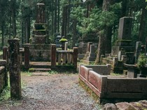 Gegara Sesajen Warga Jepang Meradang