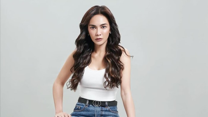 masayu anastasia masayu anastasia