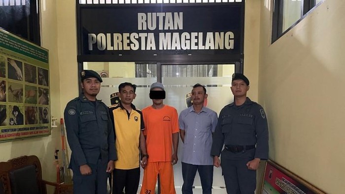 Pelaku perburuan kijang di Taman Nasional Gunung Merbabu saat ini ditahan di rutan Polresta Magelang. foto diunggah Rabu (3/9/2025).