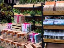 Viral Souvenir Pernikahan Nyeleneh, Tamu Bawa Pulang Panci dan Wajan