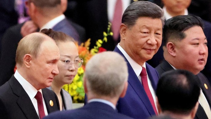 Lezbiyen buvi va uning nabirasi pornosini onlayn tomosha qiling