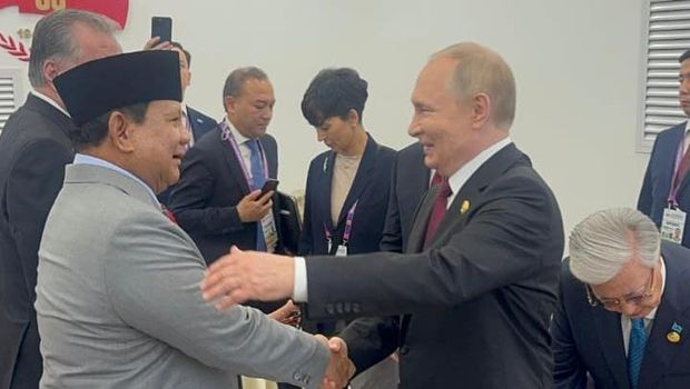 Presiden Prabowo Subianto, mengadakan pertemuan khusus dengan Presiden Rusia, Vladimir Putin, di China, Rabu (3/9/2025).