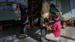 Rangka Panjang Mulud Dijual Warga Serang, Hasilnya untuk Kas Masjid