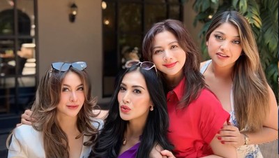 Foto: Reuni Artis Lawas Diana Pungky-Cut Keke, Sambut Kepulangan Sarah Azhari