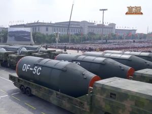 Strategi AS Rayu China Gabung Perjanjian Nuklir tapi Tuduh Uji Coba Rahasia