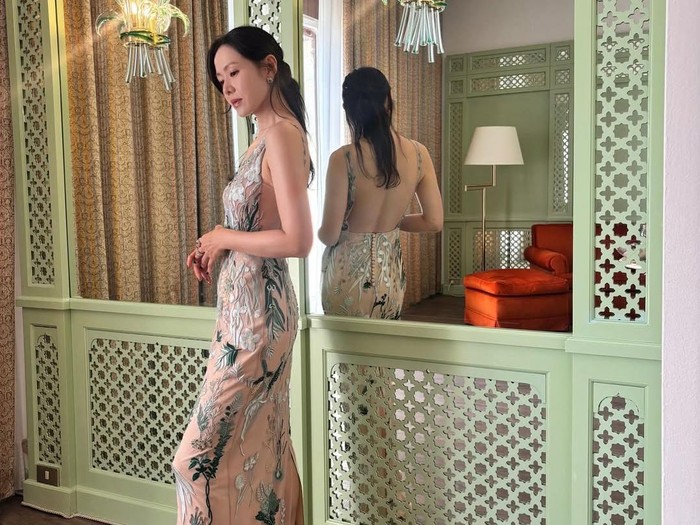 Son Ye Jin di Venice Film Festival.