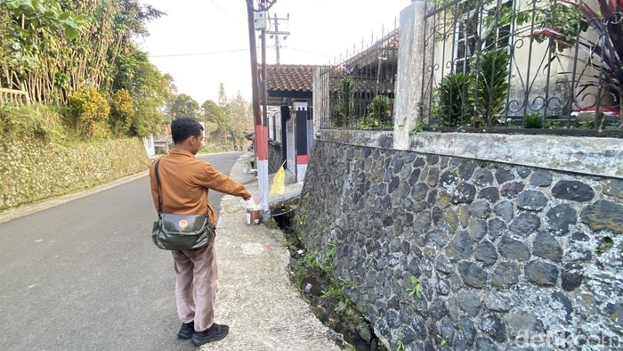 TKP saat Babeh ditemukan dengan penuh luka