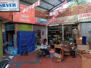 Pedagang Kebingungan Banyak Toko Angkat Kaki dari District Blok M