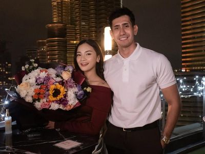 Ada Apa dengan Violenzia Jeanette dan Fotografer Malaysia Anas Khalid?
