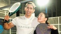 Violenzia Jeanette suka olahraga bareng dengan Anas Khalid. Ini momen saat mereka main padel. (Foto: dok Instagram violenziajean)