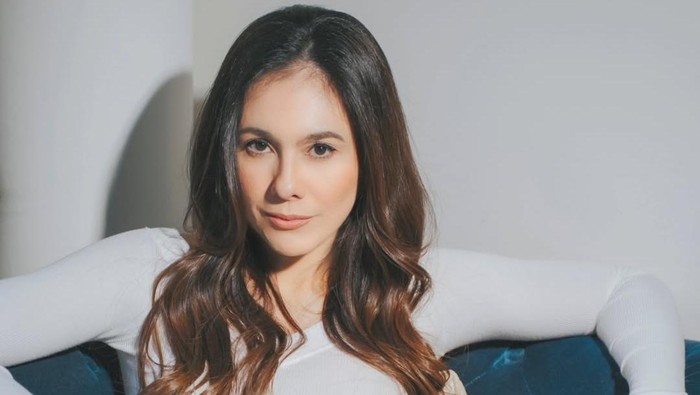 wulan guritno