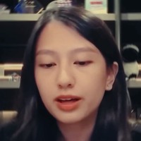 Selain media Al Jazeera, Abigail juga menjadi narasumber untuk media Eropa, DW News. Video singkatnya saat berbincang di media tersebut diunggah ke akun Instagramnya. Foto: Instagram/@abigailimuria