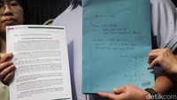 Dokumen ini berisi tuntutan kepada Presiden Prabowo Subianto, Anggota DPR, Polri untuk melakukan transformasi menyikapi kekecewaan warga yang berujung demonstrasi sepekan terakhir.  