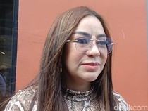 Anisa Bahar Tiba-tiba Ngaku Sudah Menikah, Sama Siapa?