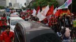 Arus Lalin Kawasan Patung Kuda Tersendat Imbas Demo Buruh