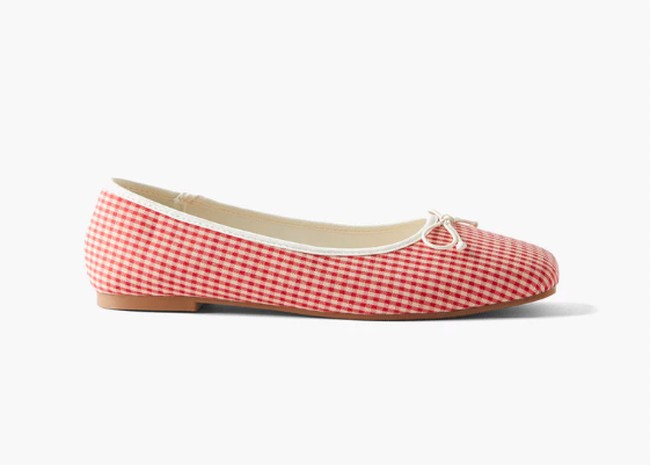 ballet flats yang masih tren sampai 2026