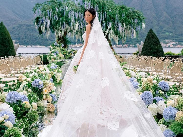 Foto Pernikahan RichTok Becca Bloom yang Penuh Kemewahan, Berbiaya Rp 100 M