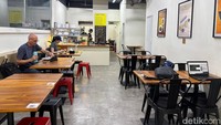Nagri Utara di Kemang Selatan membawa konsep warung Mamak ala Malaysia dengan suasana sederhana, tapi tetap nyaman untuk makan di tempat. Foto: detikFood