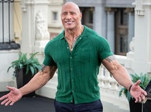 Respons Bijak Dwayne Johnson Saat The Smashing Machine Keok di Bioskop