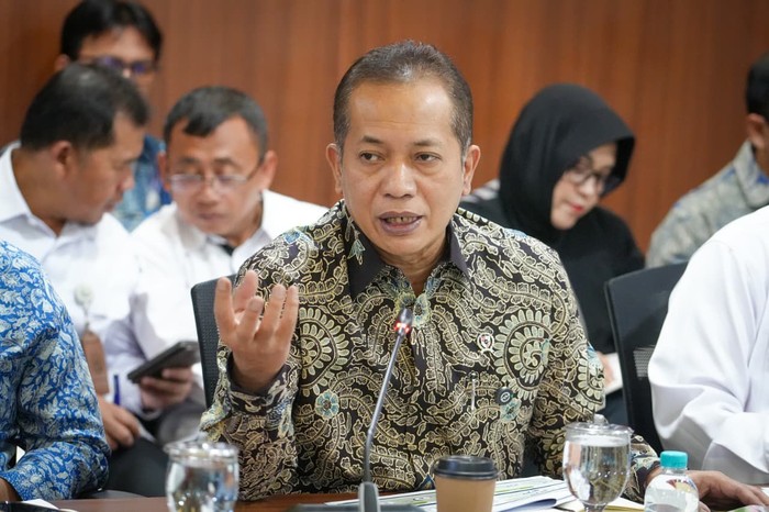 Wamnekop Ferry Juliantono dalam rakor terkait Kopdes Merah Putih, Kamis (4/9/2025)