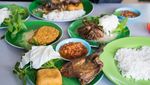 Foodies! Ini 10 Makanan Indonesia Favorit Mark Wiens yang Layak Dicoba