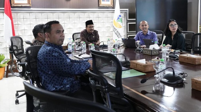 Kemensos & DEN Mulai Uji Coba Portal Bansos Digital