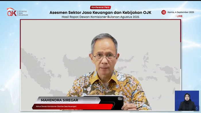 Ketua DK OJK Mahendra Siregar
