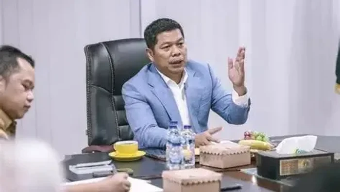 Ketua DPRD Banten Fahmi Hakim