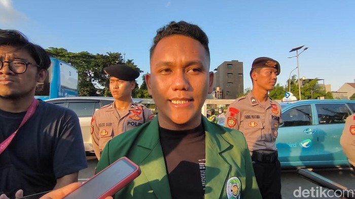 Koordinator Pusat BEM SI, Muzammil Ihsann.