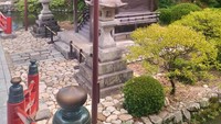 Kuil Dazaifu Tenmangu dibangun untuk menghormati Sugawara Michizane. Ia adalah seorang bangsawan, politisi, dan cendekiawan istana abad ke-9. Sugawara Michizane dipuja sebagai Tenjin, dewa pengetahuan, budaya, dan seni. Foto: Novia Aisyah/detikcom