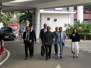 Video: Diperiksa Lagi soal Kasus Pengadaan Laptop, Nadiem Bawa Tas Jinjing