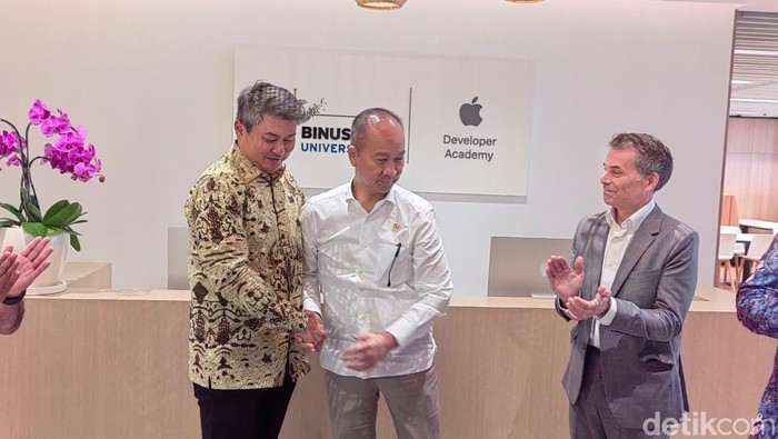 Menperin di Apple Academy Bali