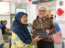 Sambut Hari Pelanggan, Pegadaian Bagi Emas Gratis-Promo Menarik ke Nasabah