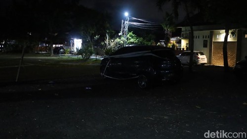 Jasad Cornelius ditemukan membusuk di dalam mobil terparkir di Pura Penataran perumahan Wisma Nusa Permai, Keluarahan Benoa, Kabupaten Badung, Bali, Kamis (4/9/2025).