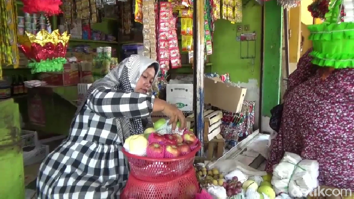 Penjual parcel buah di Lumajang yang cuan banyak jelang Maulid Nabi