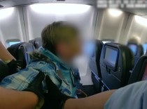 Penumpang Mabuk Joget-joget di Pesawat, Penerbangan Akhirnya Ditunda