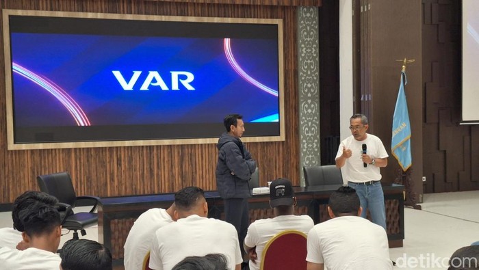 Persela Lamongan dapatkan sosialisasi VAR jelang Championship 2025/2026