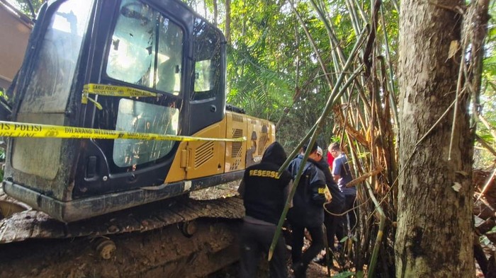 Polisi amankan alat berat PETI di Kecamatan Rawas Ulu, Muratara