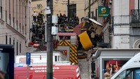 Mengenang 16 Korban Tragedi Kereta Lisbon, Pohon Zaitun Tua Jadi Monumennya