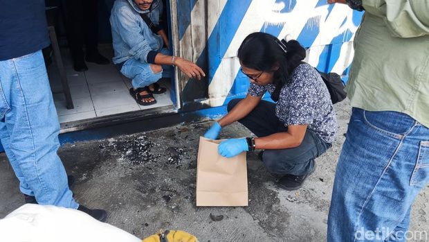 Kondisi Pos Polisi Lalu Lintas di simpang empat Monjali, Sleman, Kamis (4/9/2025)