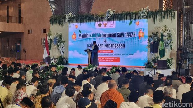 Presiden Prabowo hadiri acara Maulid Nabi di Masjid Istiqlal