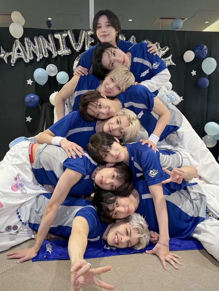 Boyband Jepang HYBE &TEAM.