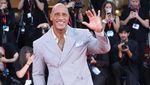 Penampilan Terbaru The Rock Ramai Dibahas Netizen