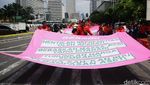 Demo Buruh di Patung Kuda, Suarakan Tuntutan Harga Murah dan Keadilan Sosial