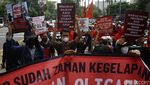 Demo Buruh di Patung Kuda, Suarakan Tuntutan Harga Murah dan Keadilan Sosial