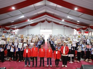 Untag Surabaya Raih Rekor MURI Komik Patriotisme Berbasis AI